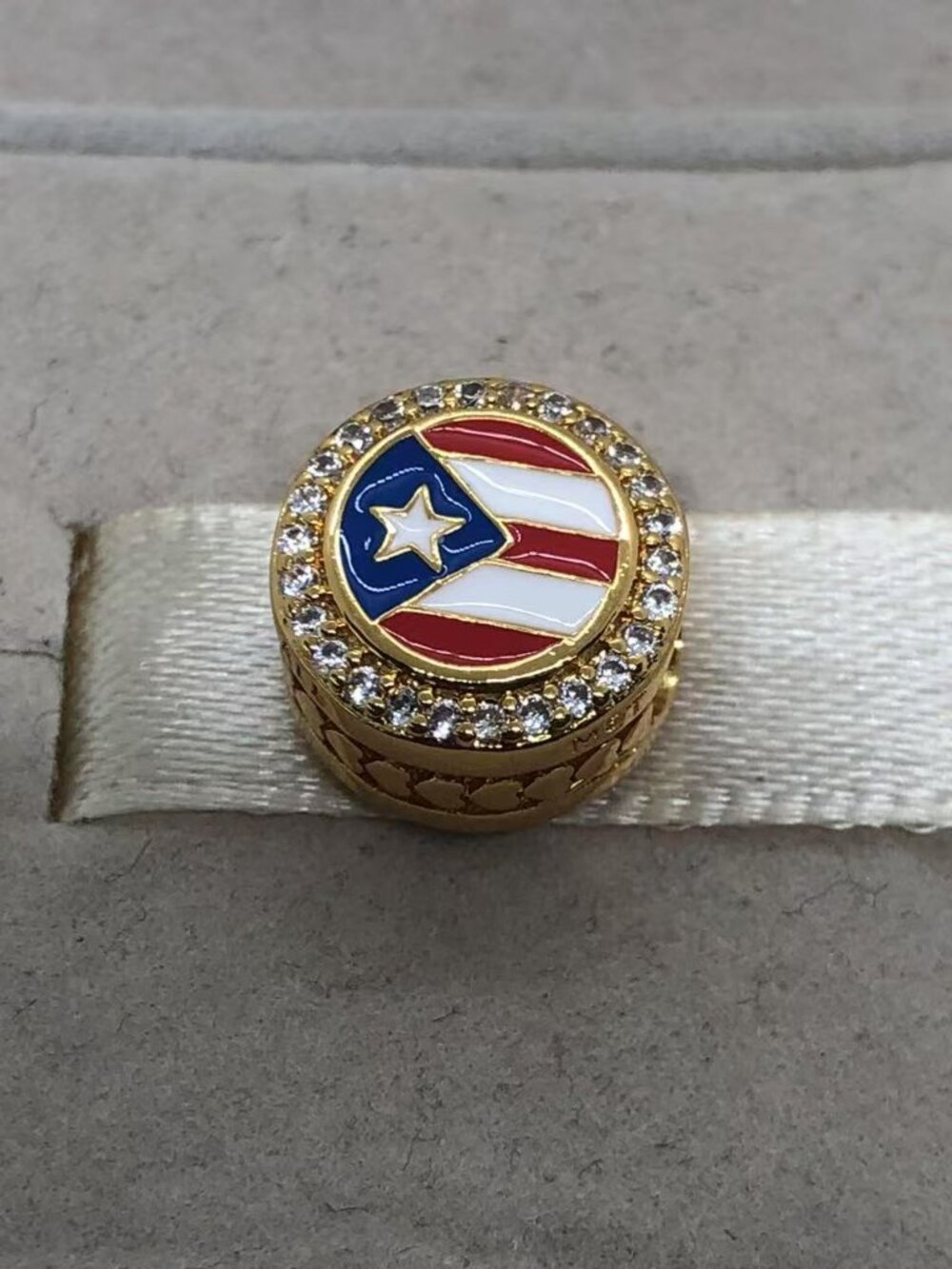 ✨🔥Pandora Puerto rico Flag Bead charm S925 Silver with box
